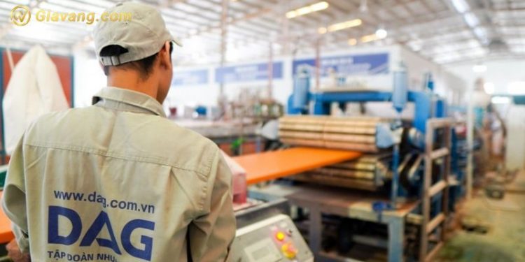 Cổ phiếu DAG - Nhựa Đông Á bị cảnh báo vì nộp chậm BCTC 1 Cổ phiếu DAG - Nhựa Đông Á bị cảnh báo vì nộp chậm BCTC