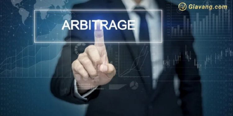 Arbitrage là gì? Tìm hiểu về điều kiện để thực hiện Arbitrage trong đầu tư chứng khoán