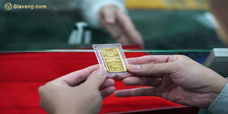 Giá vàng trong nước hôm nay 05/11/2024: Vàng miếng SJC ‘bốc hơi’ 500.000 đồng/lượng