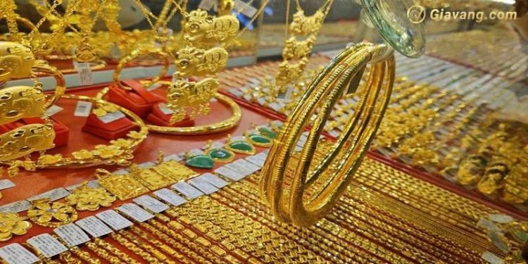 Giá vàng trong nước hôm nay 13/11/2024: Vàng nhẫn ‘rớt’ thảm tới gần 2,1 triệu đồng/lượng
