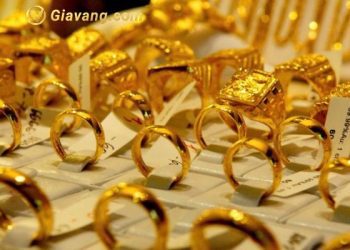 Giá vàng trong nước hôm nay 12/12/2024: Vàng SJC vượt mốc 2.700 USD/ounce