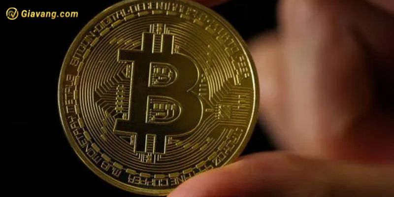 Bitcoin tăng mạnh ngày ông Trump nhậm chức 