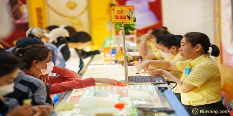 Giá vàng trong nước hôm nay 03/01/2025: Vàng miếng và vàng nhẫn “tăng như vũ bão”, chạm mốc 85 triệu đồng/lượng 1 Giá vàng trong nước hôm nay 03/01/2025: Vàng miếng và vàng nhẫn “tăng như vũ bão”, chạm mốc 85 triệu đồng/lượng