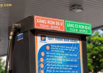 Giá xăng RON 95-III tăng 273 đồng/lít lên 21.019 đồng/lít