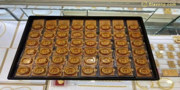 Giá vàng trong nước hôm nay 15/02/2025: Vẫn chưa dứt đà tăng 1 Giá vàng trong nước hôm nay 15/02/2025: Vẫn chưa dứt đà tăng