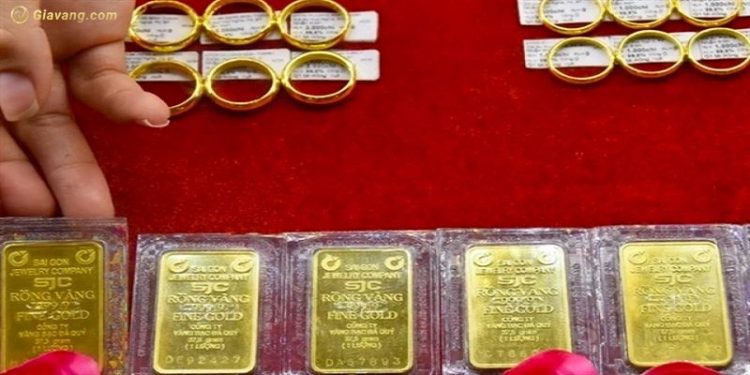 Giá vàng trong nước hôm nay 21/02/2025: Tăng ngày thứ 4 liên tiếp, vượt mốc 92 triệu đồng/lượng