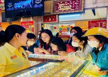 Giá vàng trong nước hôm nay 30/03/2025: Tiếp đà lập đỉnh, tiến sát mốc 101 triệu đồng/lượng