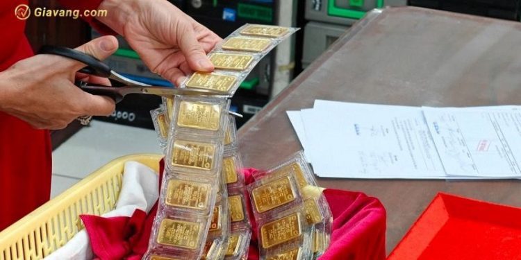 Giá vàng trong nước hôm nay 23/04/2025: SJC tiếp tục lập đỉnh 124 triệu đồng/lượng, người mua lãi đậm 1 Giá vàng trong nước hôm nay 23/04/2025: SJC tiếp tục lập đỉnh 124 triệu đồng/lượng, người mua lãi đậm