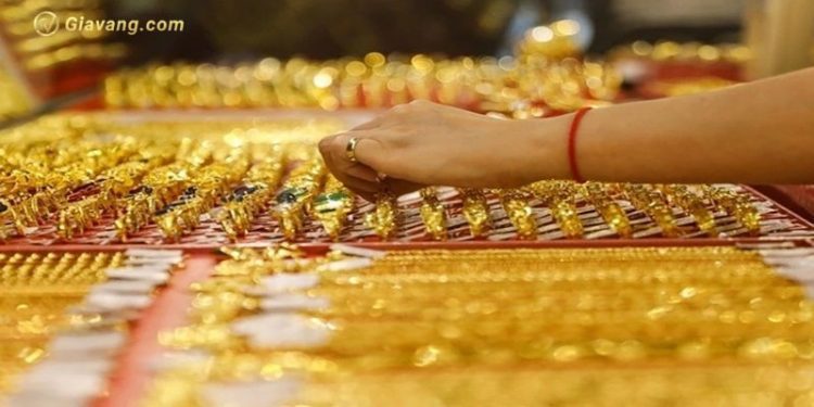 Giá vàng trong nước hôm nay 26/04/2025: Vàng “cắm đầu” lao dốc sau đợt tăng cao