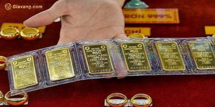 Giá vàng trong nước hôm nay 23/05/2025: SJC giảm, vàng nhẫn 9999 tăng 1 Giá vàng trong nước hôm nay 23/05/2025: SJC giảm, vàng nhẫn 9999 tăng