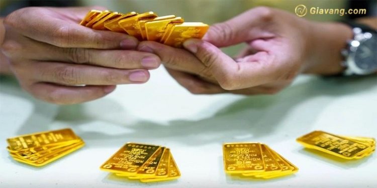 Giá vàng trong nước hôm nay 24/06/2025: Tiếp tục đi ngang 1 Giá vàng trong nước hôm nay 24/06/2025: Tiếp tục đi ngang