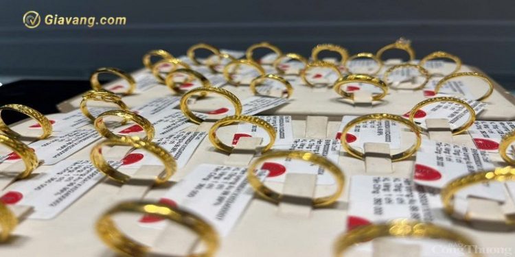 Giá vàng trong nước hôm nay 02/07/2025: Vàng SJC, 9999 “tăng kịch trần”, vượt mốc 120 triệu đồng/lượng 1 Giá vàng trong nước hôm nay 02/07/2025: Vàng SJC, 9999 “tăng kịch trần”, vượt mốc 120 triệu đồng/lượng