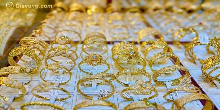 Giá vàng trong nước hôm nay 06/07/2025: Đồng loạt “án binh bất động”