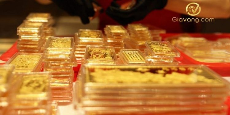 Giá vàng trong nước hôm nay 12/08/2025: Vàng miếng giảm sâu sau thời gian leo đỉnh lịch sử 1 Giá vàng trong nước hôm nay 12/08/2025: Vàng miếng giảm sâu sau thời gian leo đỉnh lịch sử