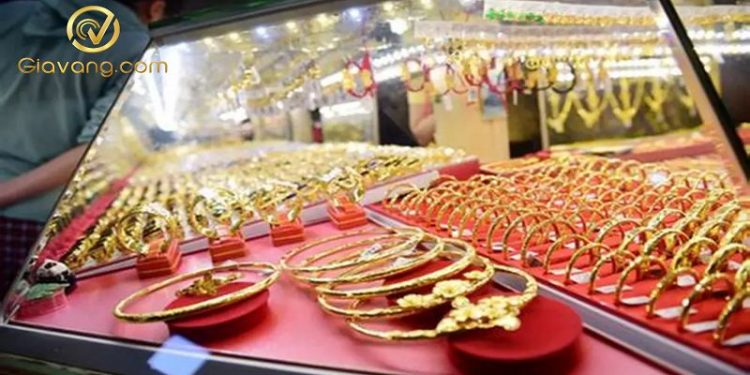 Giá vàng trong nước hôm nay 06/10/2025: Ổn định ở phiên giao dịch đầu tuần