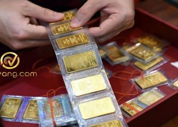 Giá vàng trong nước hôm nay 15/10/2025: Đồng loạt ”Tăng phi mã”