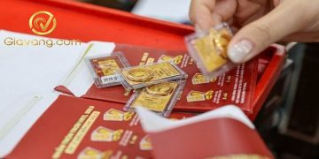 Giá vàng trong nước hôm nay 10/12/2025: Vàng miếng và vàng nhẫn giảm mạnh 5 Giá vàng trong nước hôm nay 30/10/2025: Vàng miếng, vàng nhẫn đồng loạt tăng mạnh