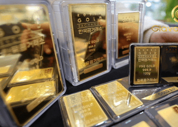 Phân tích giá vàng ngày 07/10/2025: (XAU/USD) đang dao động gần mức cao kỷ lục, xu hướng chung nghiêng về tăng tiếp do các yếu tố hỗ trợ