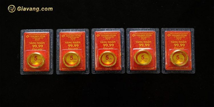 Giá vàng trong nước hôm nay 08/11/2025: Vàng nhẫn DOJI tăng 500.000 đồng/lượng 1 Giá vàng trong nước hôm nay 08/11/2025: Vàng nhẫn DOJI tăng 500.000 đồng/lượng