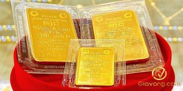 Giá vàng trong nước hôm nay 25/01/2026: Tiếp tục tăng vượt mốc lịch sử 10 Giá vàng trong nước hôm nay 19/11/2025: Đồng loạt giảm mạnh