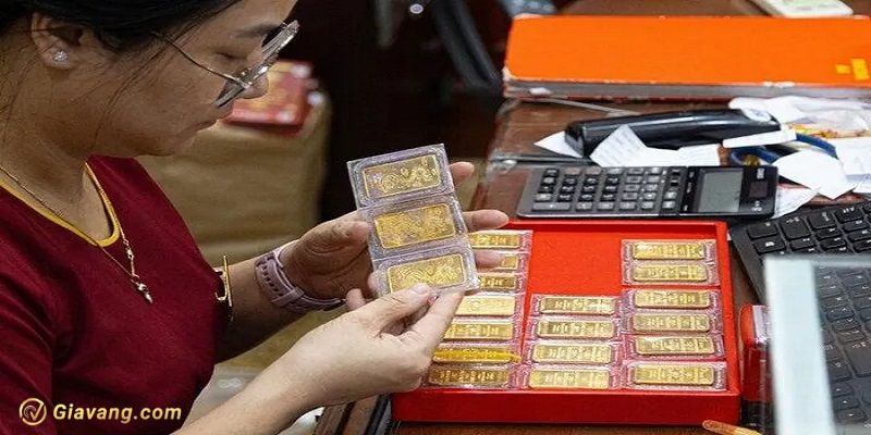Giá vàng trong nước hôm nay 21/12/2025: Vàng SJC tiến gần 157 triệu đồng/lượng 3 gia vang trong nuoc ngay 21 12 2025