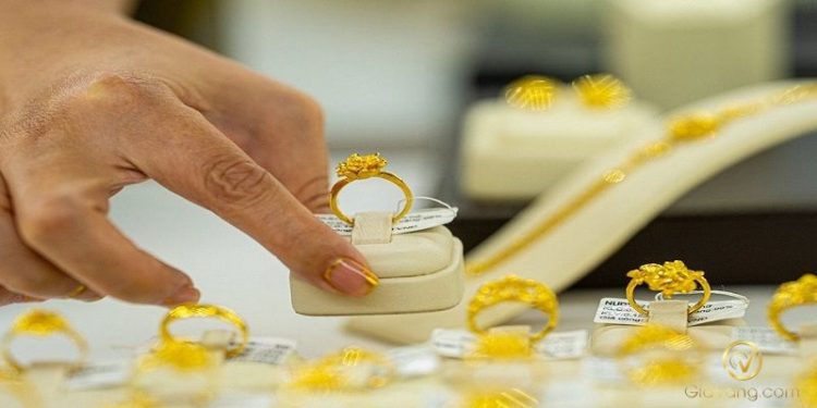 Giá vàng trong nước hôm nay 03/01/2026: Vàng nhẫn tăng tới 1 triệu đồng/lượng 1 Giá vàng trong nước hôm nay 03/01/2026: Vàng nhẫn tăng tới 1 triệu đồng/lượng