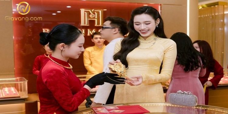 Giá vàng trong nước hôm nay 24/02/2026: Vàng SJC, vàng nhẫn tăng “phi mã” trước ngày vía thần Tài cận kề 1 Giá vàng trong nước hôm nay 24/02/2026: Vàng SJC, vàng nhẫn tăng “phi mã” trước ngày vía thần Tài cận kề