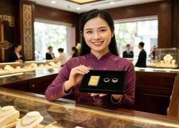 Giá vàng trong nước hôm nay 15/03/2026: Vàng SJC, vàng nhẫn lao dốc hơn 2 triệu đồng, còn 182,6 triệu/lượng 4 Giá vàng trong nước hôm nay 15/03/2026: Vàng SJC, vàng nhẫn lao dốc hơn 2 triệu đồng, còn 182,6 triệu/lượng