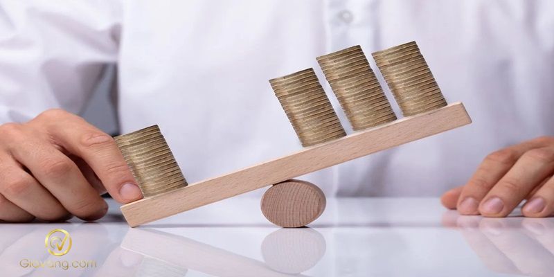 Điều gì khiến thị trường Forex năng động và hấp dẫn nhà đầu tư? 7 Don bay tai chinh